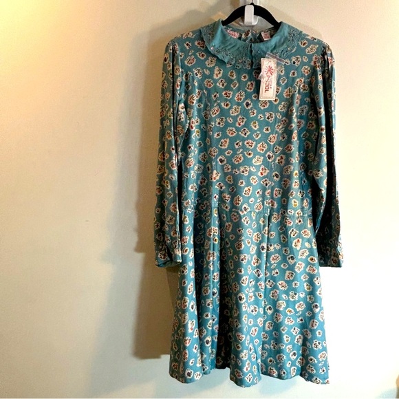 LITTLE PHOOL Sz XL Mini Dress Floral Buttoned Made in India 100% Rayon NEW - Picture 1 of 14